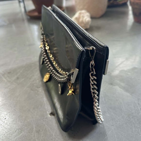 Custom One of a Kind Korean Clutch - Picture 4 of 4